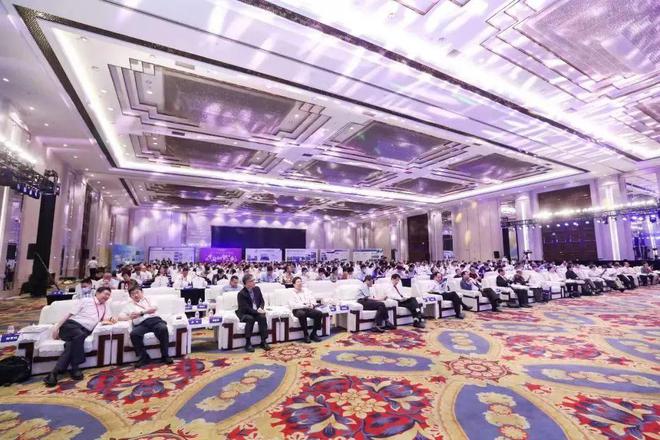中冶钢构承办的全国建筑钢结构行业大会在上海召开(图3)